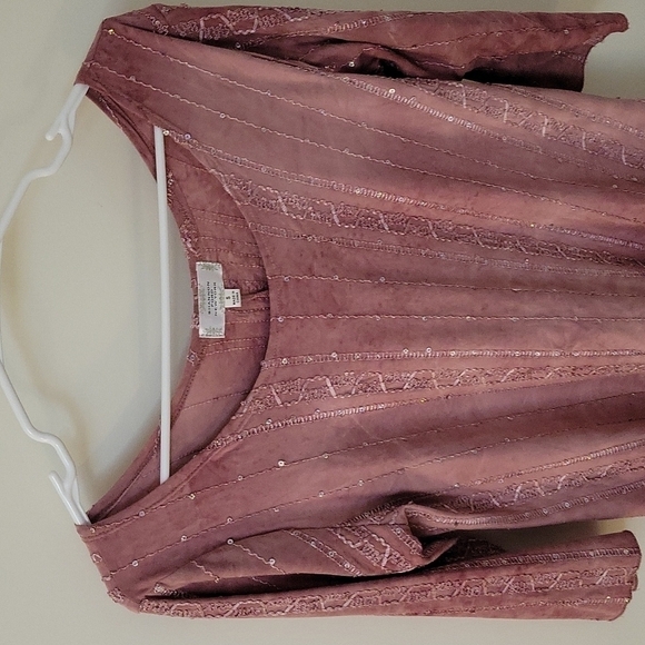 3/$30 SHANNON FORD Dusty Pink Embroidered Beaded Sequin Batik Tunic - Picture 3 of 13